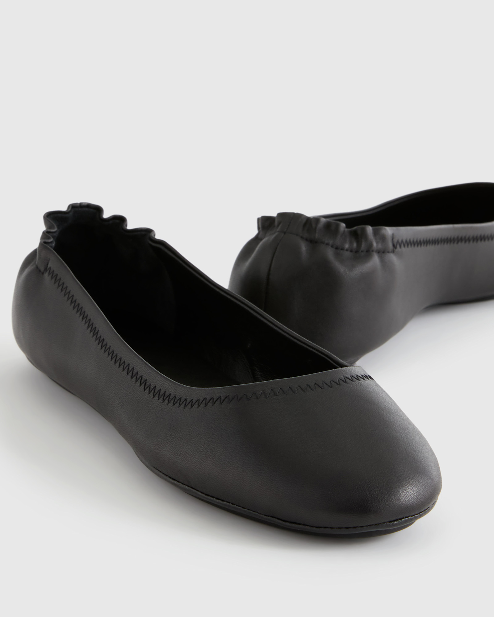 Italian Leather On-The-Go Ballet Flat Shoes - Image 7