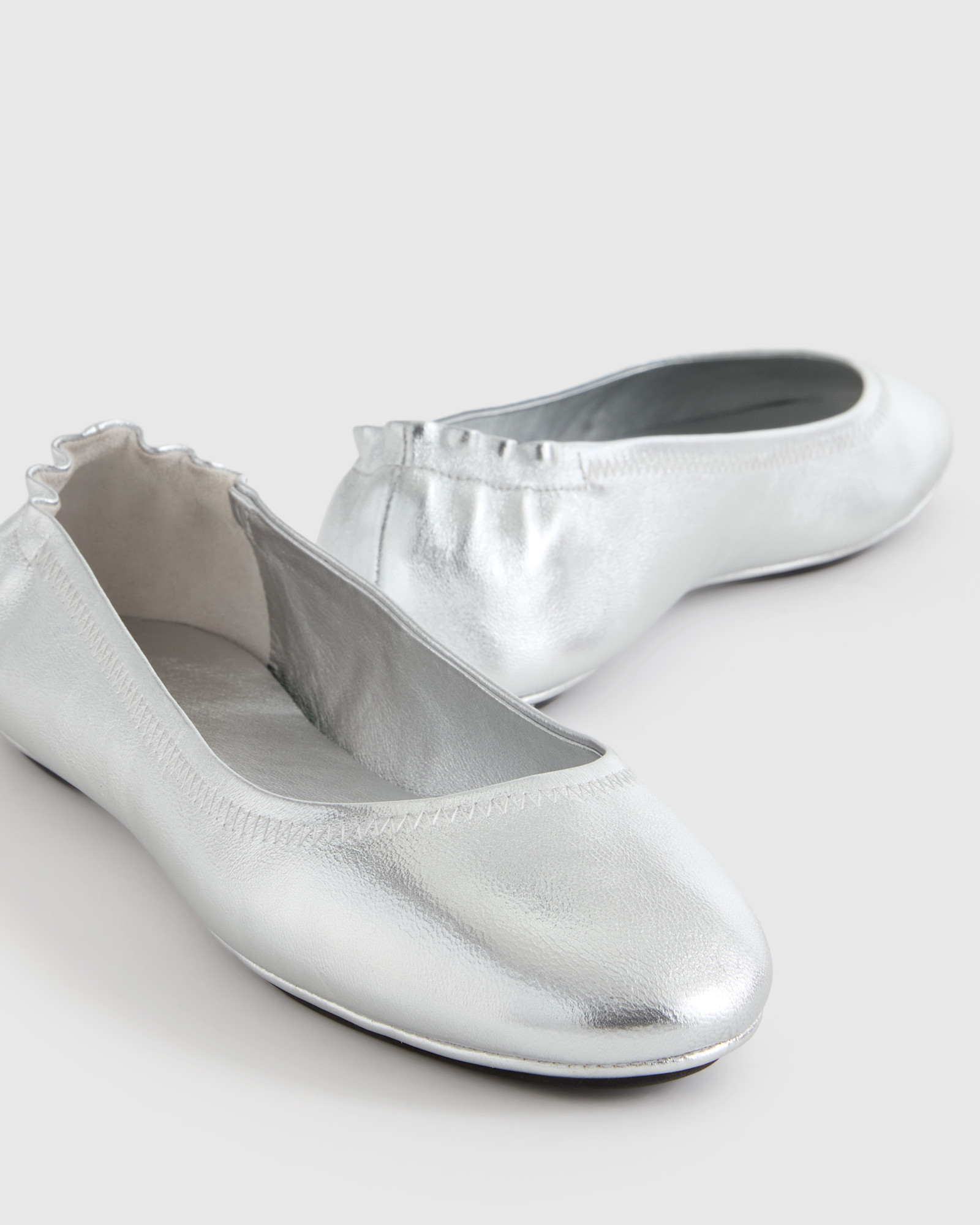 Italian Leather On-The-Go Ballet Flat Shoes - Image 5